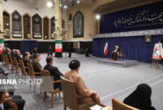 در دیدار رئیس‌جمهور و اعضای هیئت دولت مطرح کردند تقدیر و تمجید رهبری همراه با تذکرات مهم درباره معیشت مردم و رشد تولید