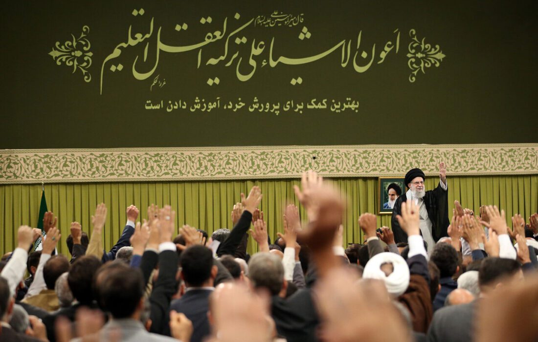 استفاده از قدرت برای صلح، دروغ ترامپ است